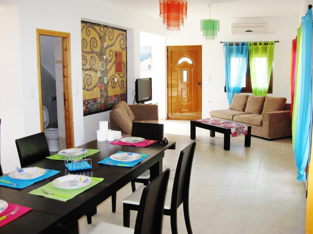 Vrisi Apartments & Villa ピツイディア 部屋 写真