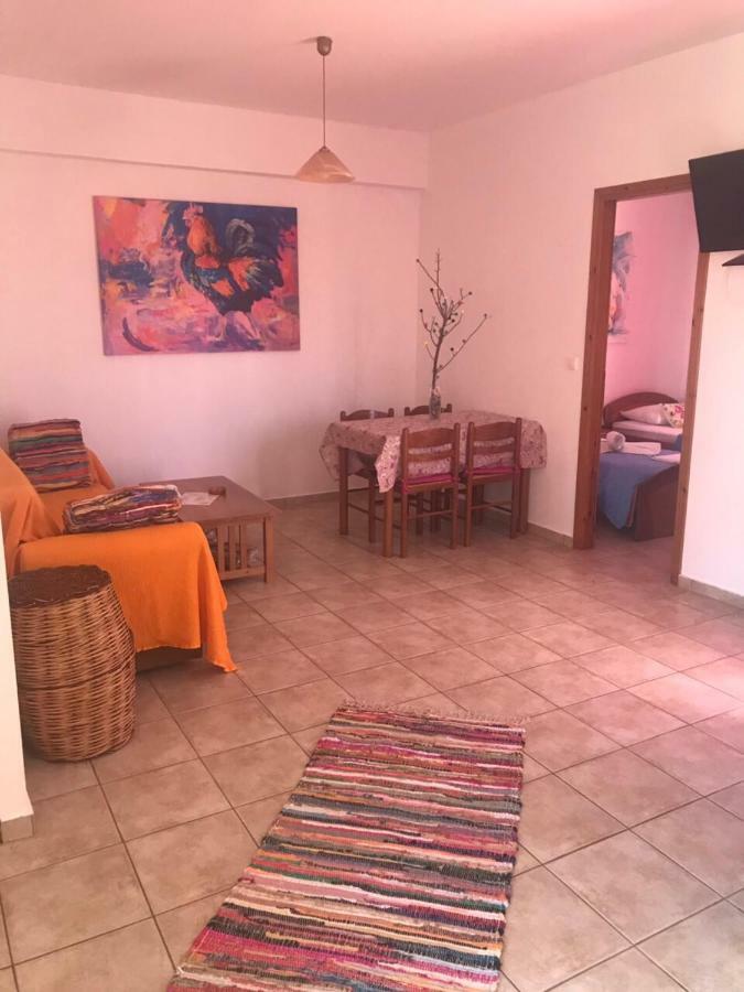 Vrisi Apartments & Villa ピツイディア エクステリア 写真