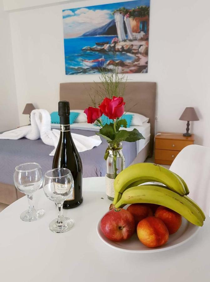 Vrisi Apartments & Villa ピツイディア エクステリア 写真